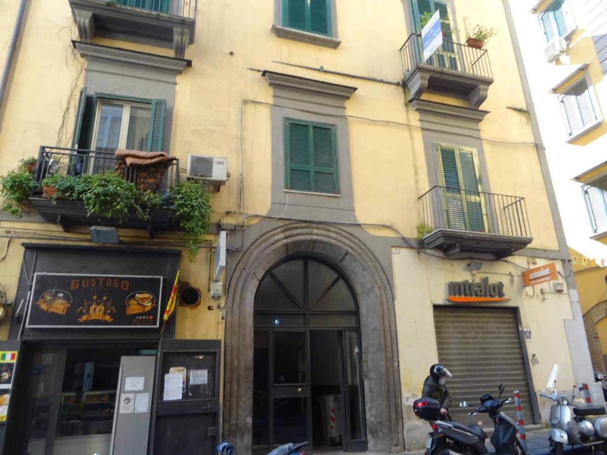 Panto' Apartment 2 Steps To Toledo Street Nápoles Exterior foto